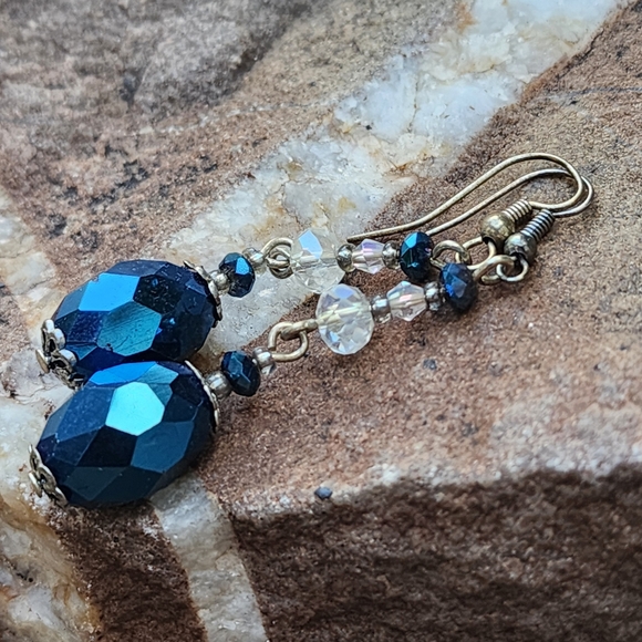 SALE Blue Jewelry Crystals Silver  Earrings Sparkling Boho Lightweight - Picture 1 of 7